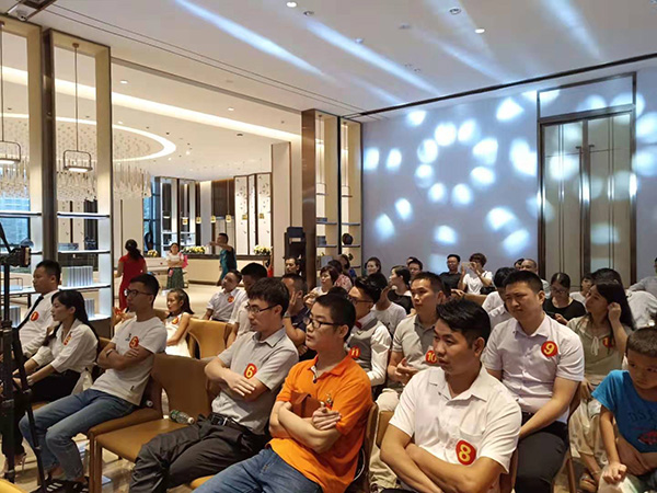 青少年口才培训班怎么选择？
